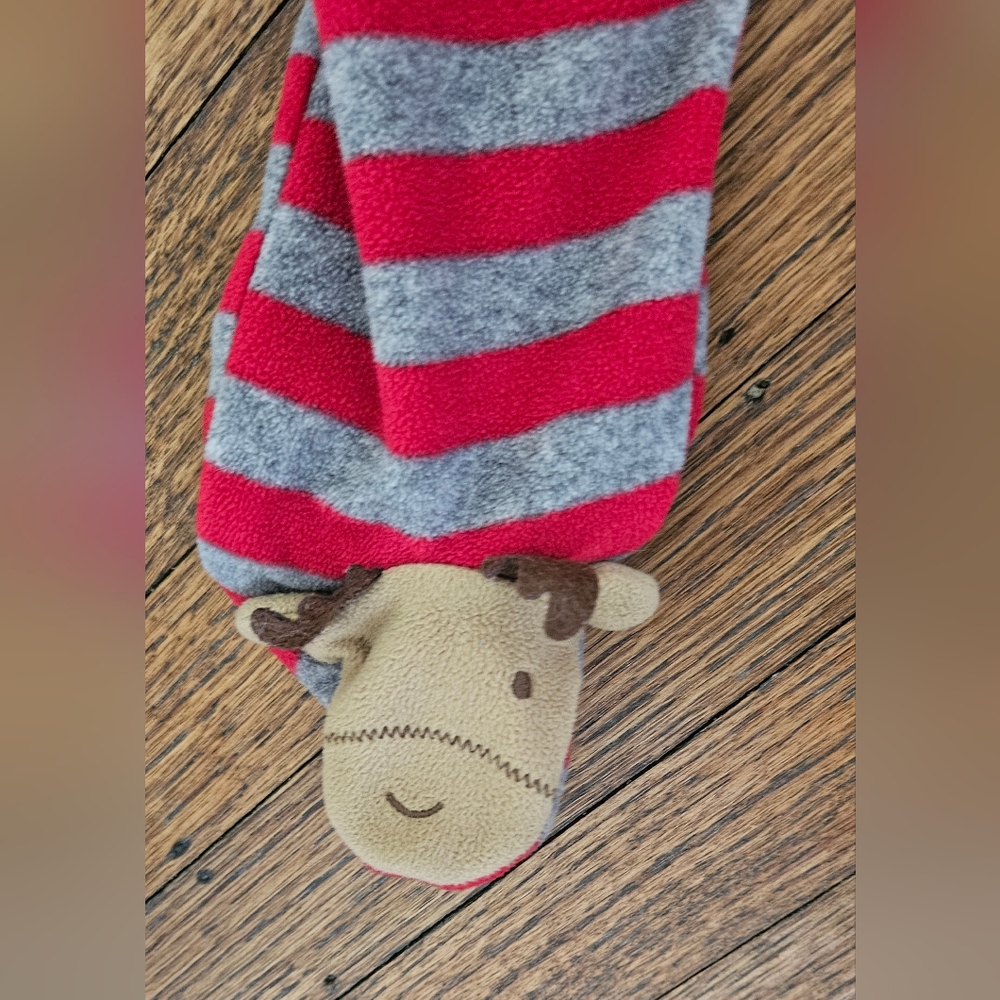 Carter's Child of Mine Reindeer Velour footed Sleeper Size 6-9 Months - Picture 6 of 7